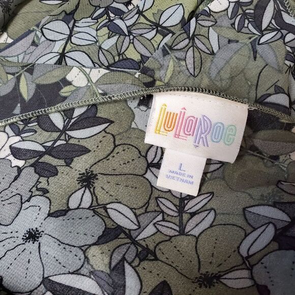 Lularoe monroe grays and green floral black fringe - Picture 2 of 6